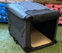 Reisbench hond auto
